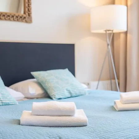 Family Penthouse Golden Tulip 53 By Renters Apartamento *